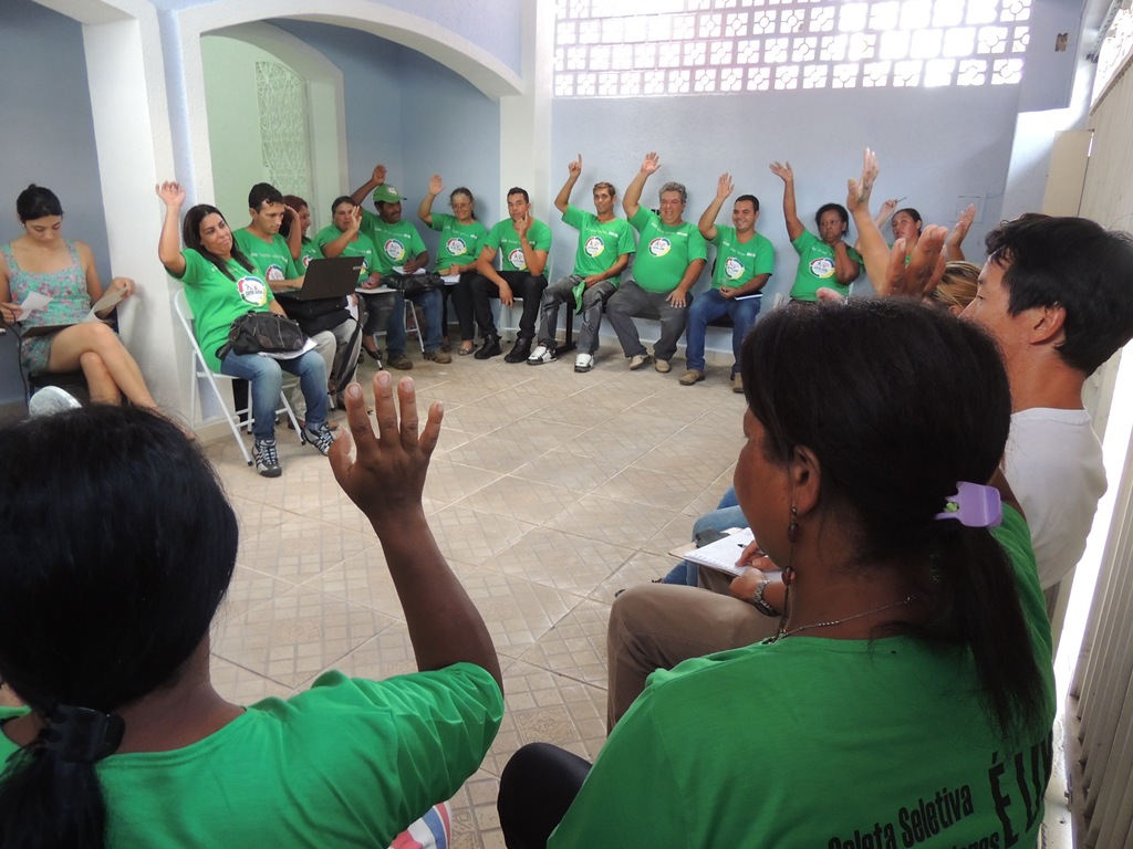 Rede Cata-Vida-Reunião Diretoria REDE.JPG